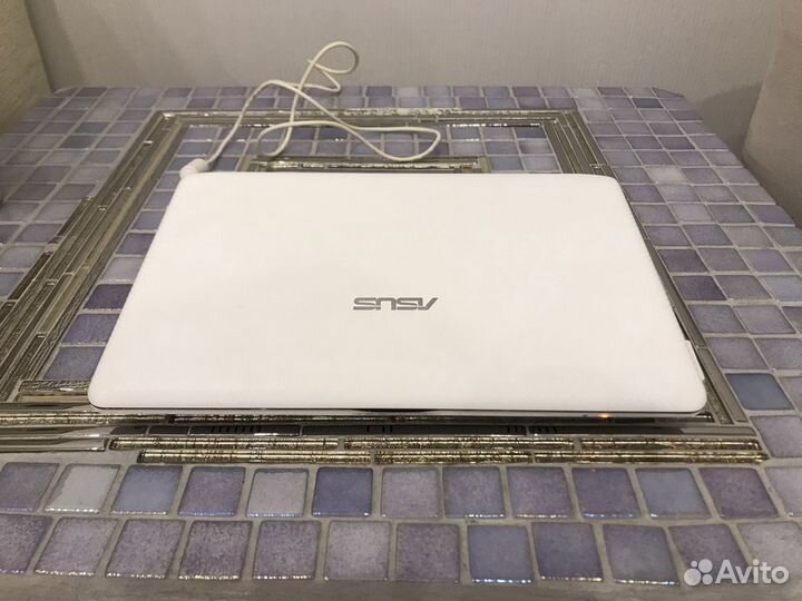 Asus нетбук Eee PC
