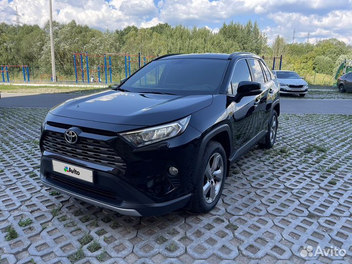 Toyota RAV4, 2020