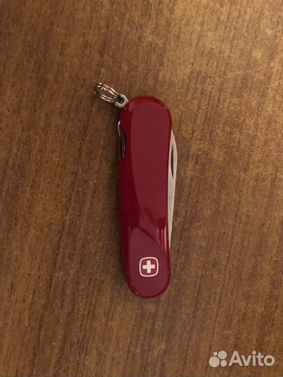 Швейцарский нож wenger