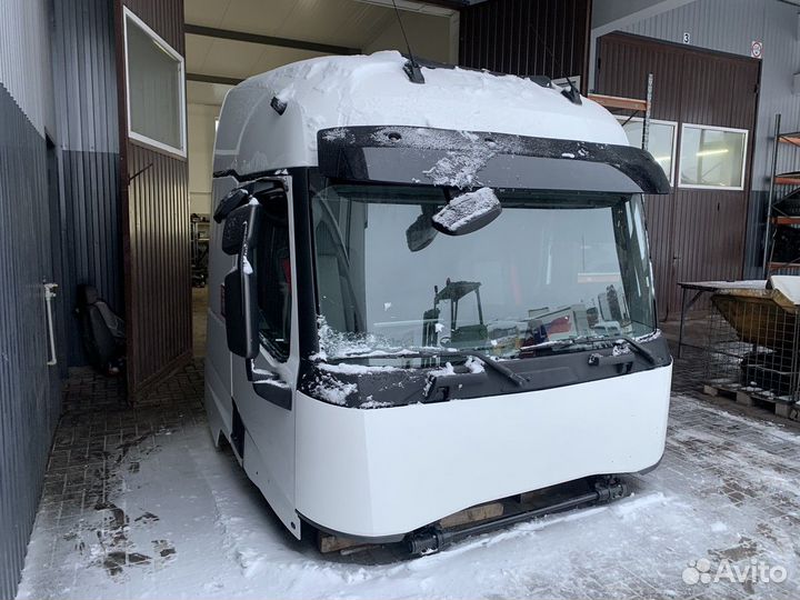 Кабина Renault T
