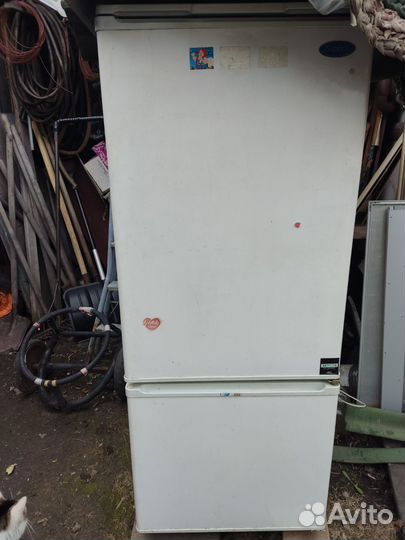 Холодильник б/у