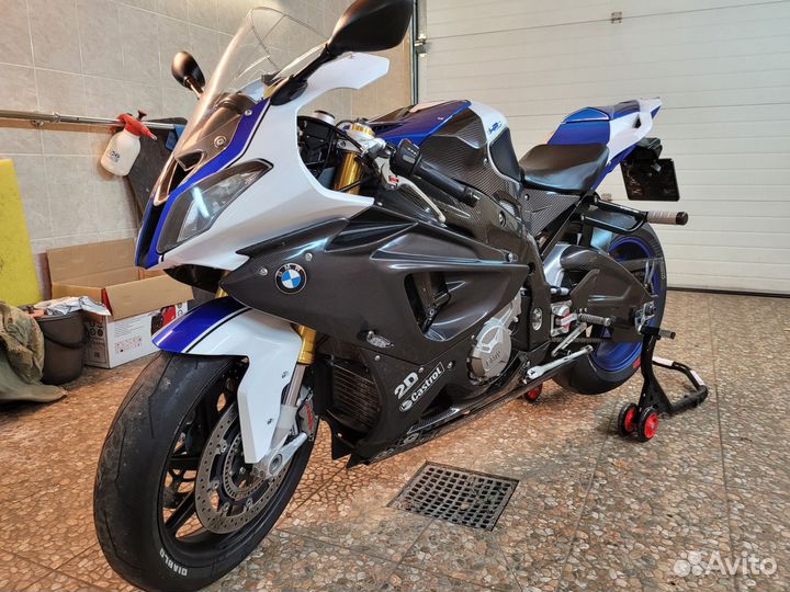 BMW HP4