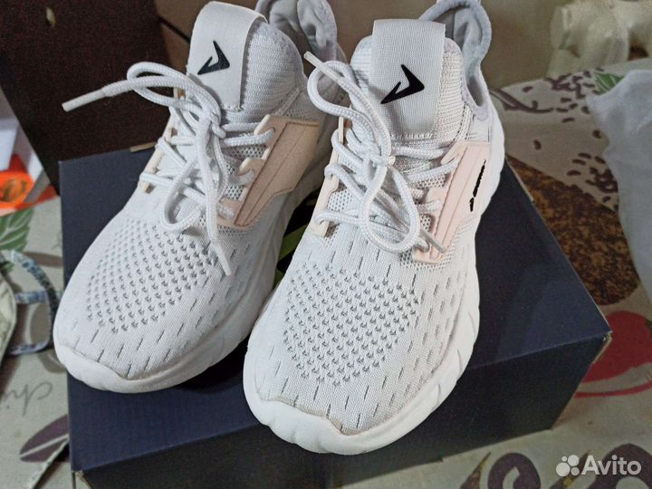 Кроссовки детские для девочек