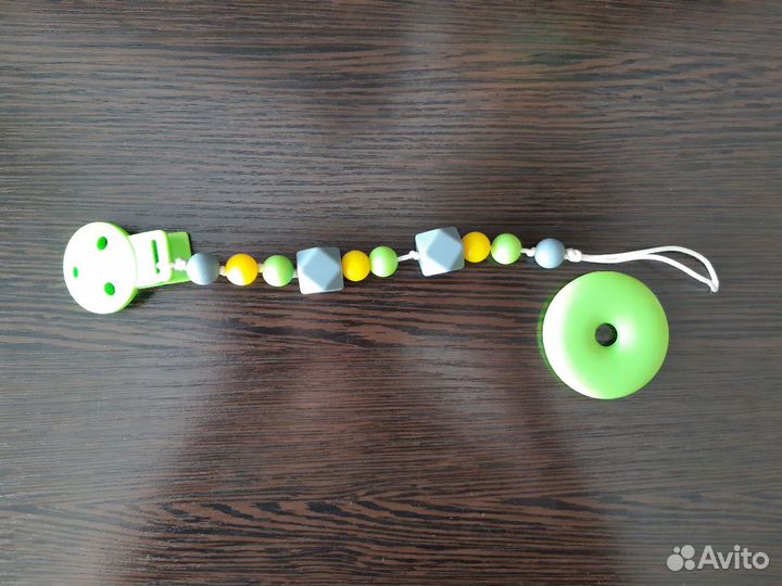 Держатель для пустышки + грызунок