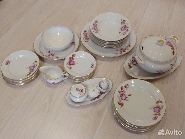 Сервиз столовый