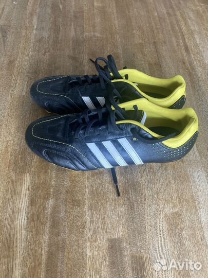 Бутсы футбольные adidas 11pro