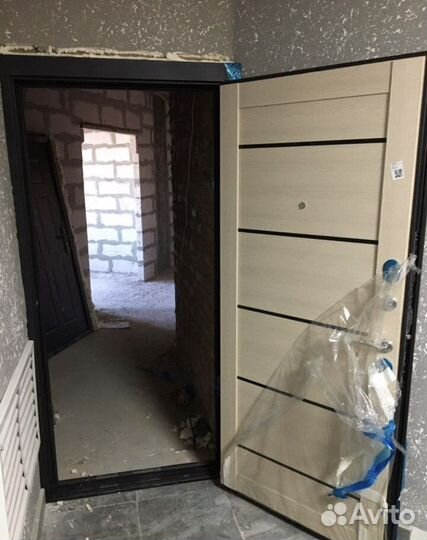 Дверь входная