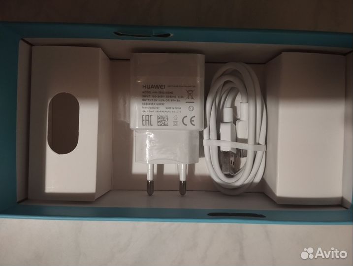 HONOR 10 Lite, 6/64 ГБ