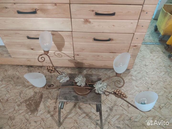 Люстра подвесная потолочная