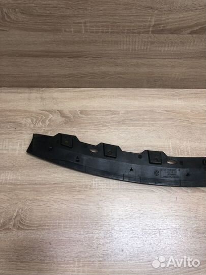 Вентиляционная решетка задняя Bmw 5 E60