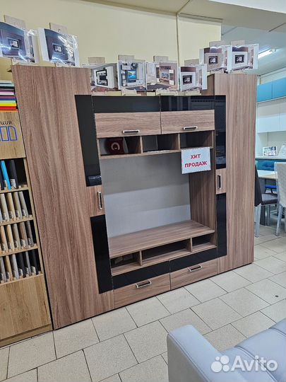 Стенка и комод