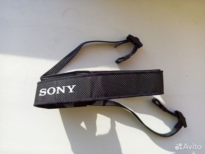 Наплечный ремешок для фотокамер Sony