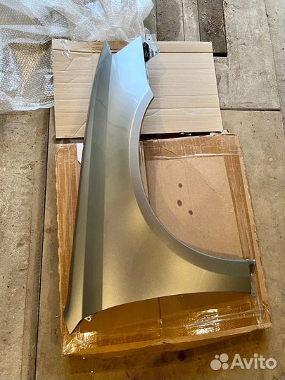 Крыло переднее правое Subaru Legacy bl