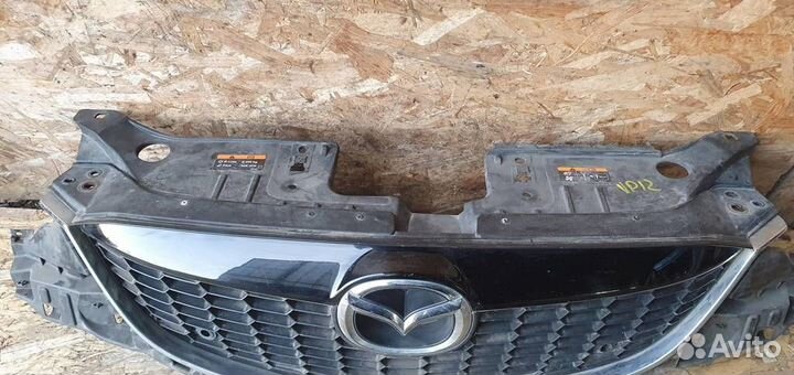 Решетка радиатора Mazda CX 5 2012-2017