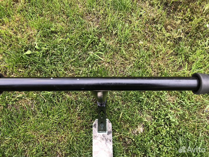 Трюковой самокат grab