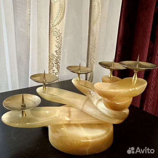 Подсвечник из селенита