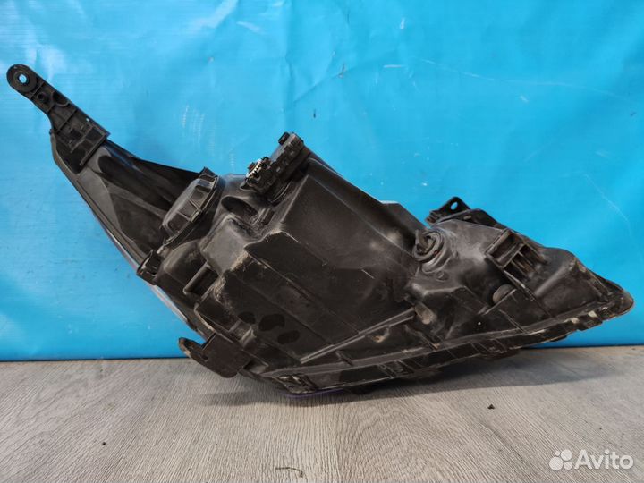 Фара левая Hyundai Solaris 1 2011-2017