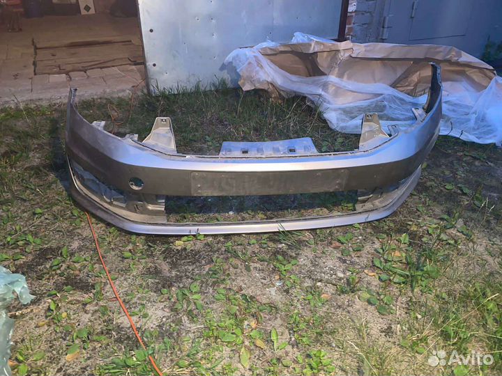 Бампера на Volkswagen Polo