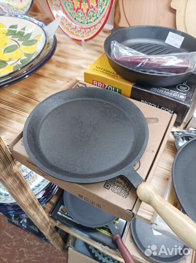 Сковорода блинница чугунная