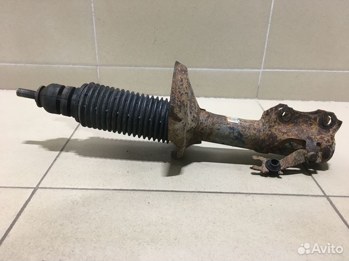 Амортизатор передний Golf III/Vento 1991-1997