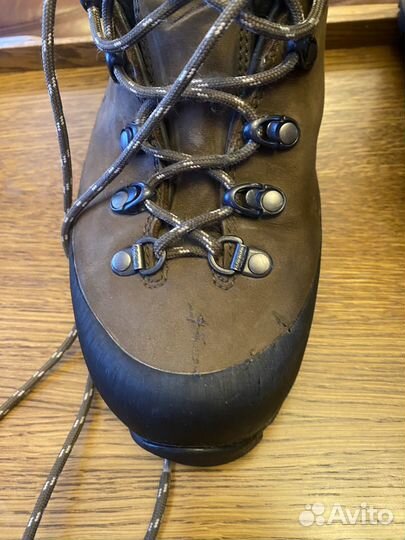 Трекинговые ботинки Asolo