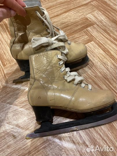 Коньки фигурные детские