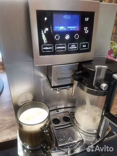 Кофемашина Delonghi