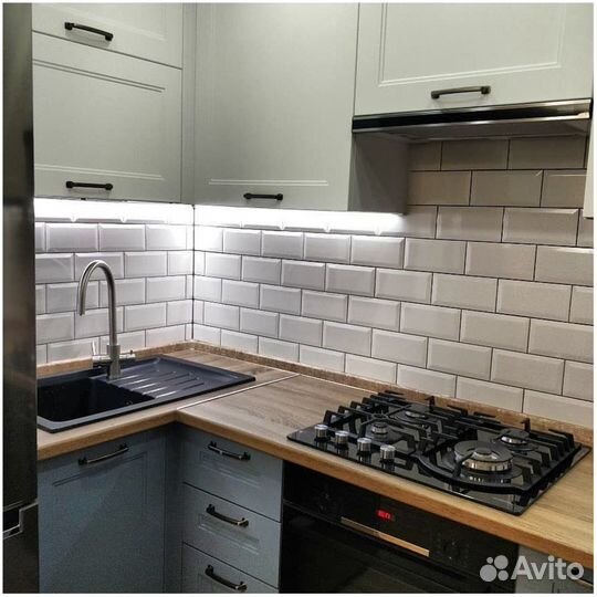 Кухонный гарнитур с техникой