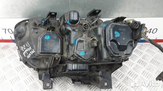 Фара правая BMW 7 E65 (4BE18MU01)