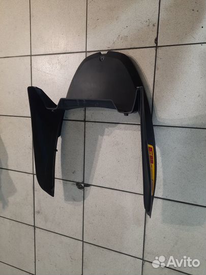 Накладка под сиденьем BRP MXZ Renegade 1000