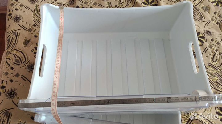 Полки, ящики для холодильника indesit