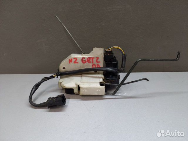 Замок двери передний левый Hyundai Getz 2009