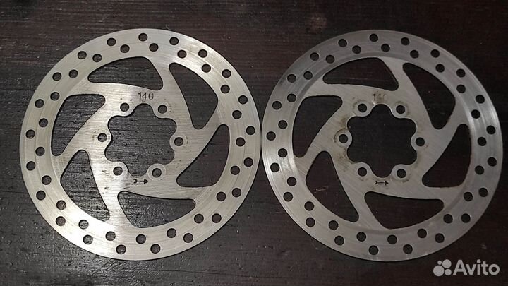 Тормозной диск для велосипеда на 140мм