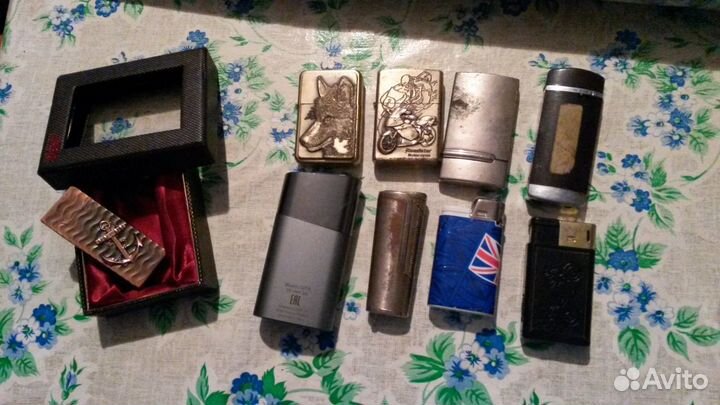 Зажигалки 9штук