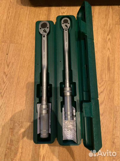 Динамитрический ключи jonnesway 20-110Hm