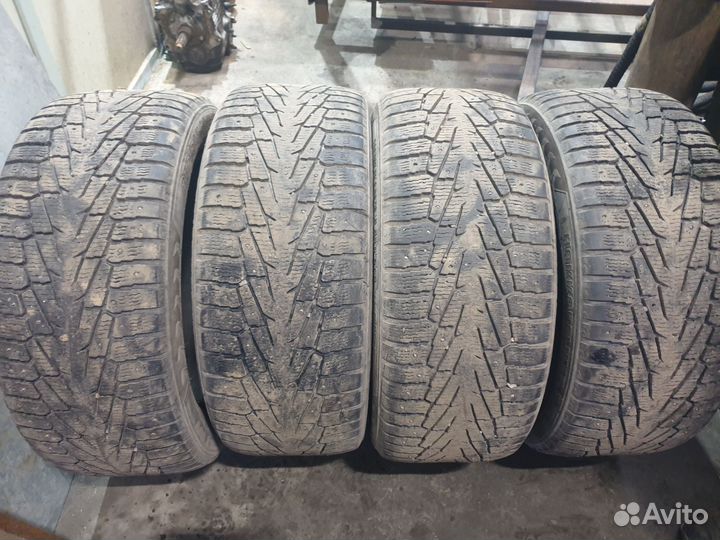 Nokian Tyres Hakkapeliitta 7 SUV 275/50 R20 113T