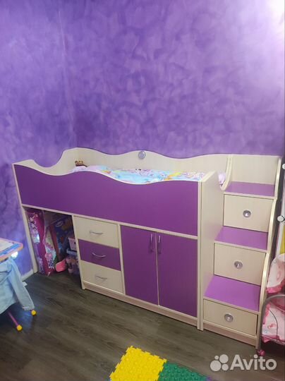 Детская кровать чердак с матрасом