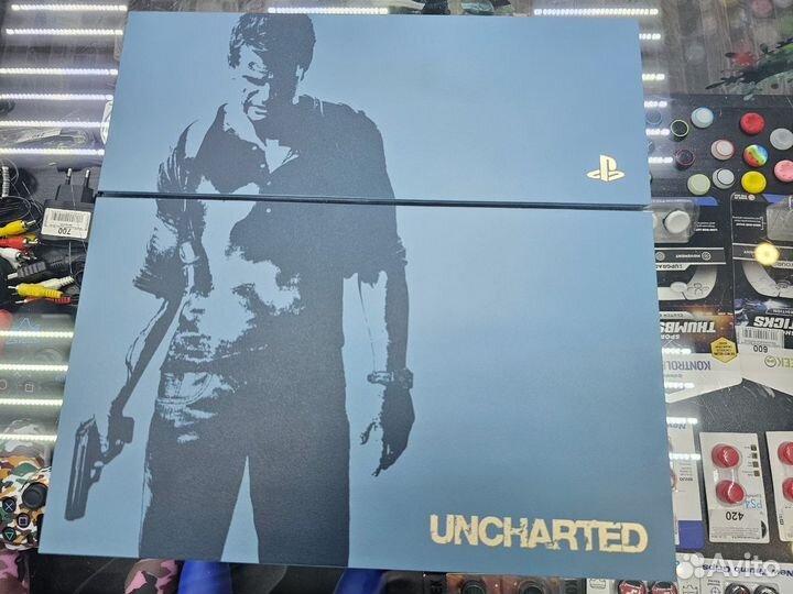 PlayStation 4 500GB Uncharted edition