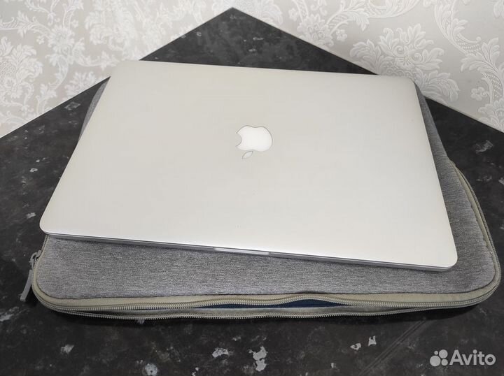 Apple MacBook Pro 15 (2014, Retina)