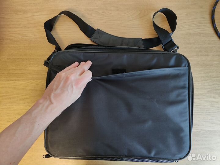 Сумка для ноутбука Case Logic