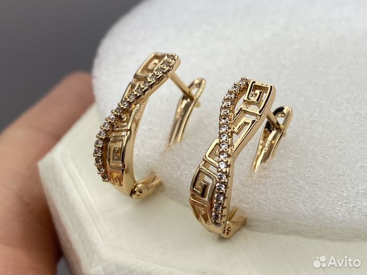 Серьги под versace