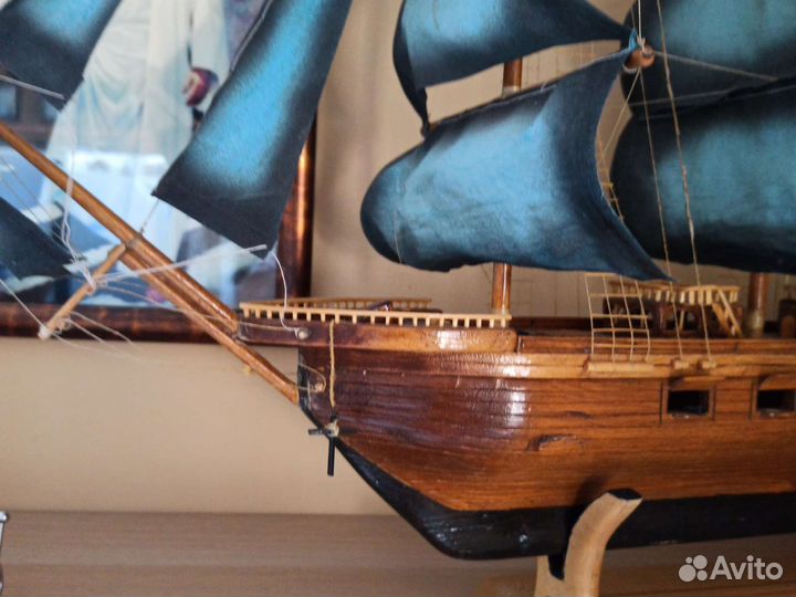 Модель корабля