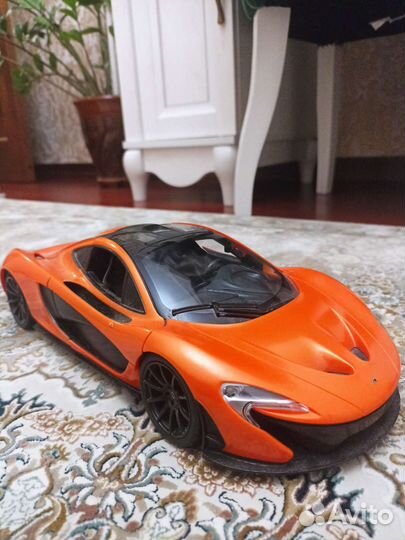 Машина детская McLaren p1
