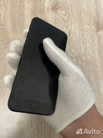 iPhone 7, 32 ГБ