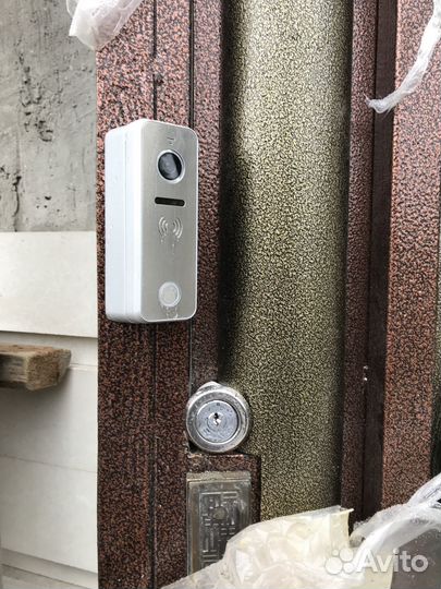 Видеонаблюдение (домофон )