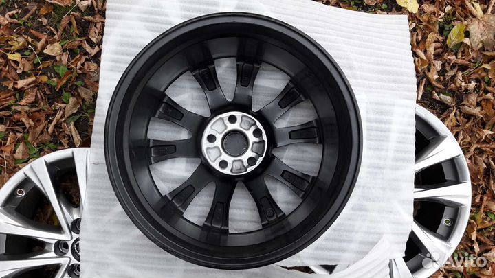 Оригинальные диски Toyota RAV4 R18 Япония