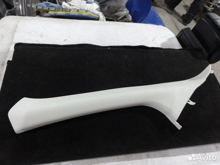 Обшивка стойки левая Ford Focus 3 седан duratec