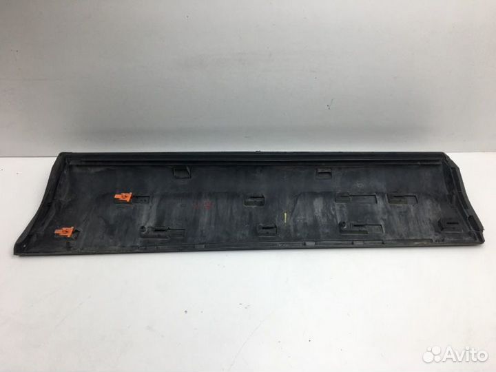 Накладка задняя правая Audi Q7 4LB cjwc 2009