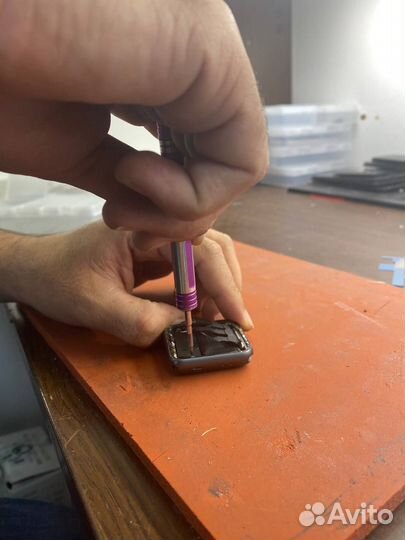 Ремонт AppleWatch SamsungWatch