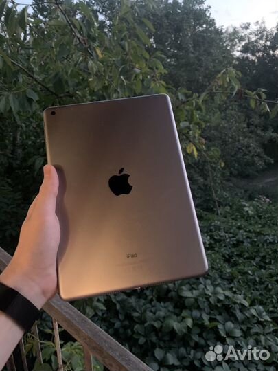 iPad 6th gen 2018